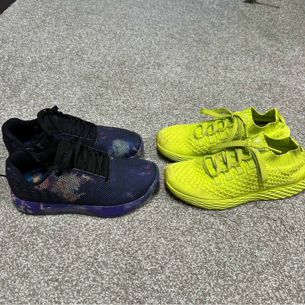 (2) pairs women’s NOBULL’s